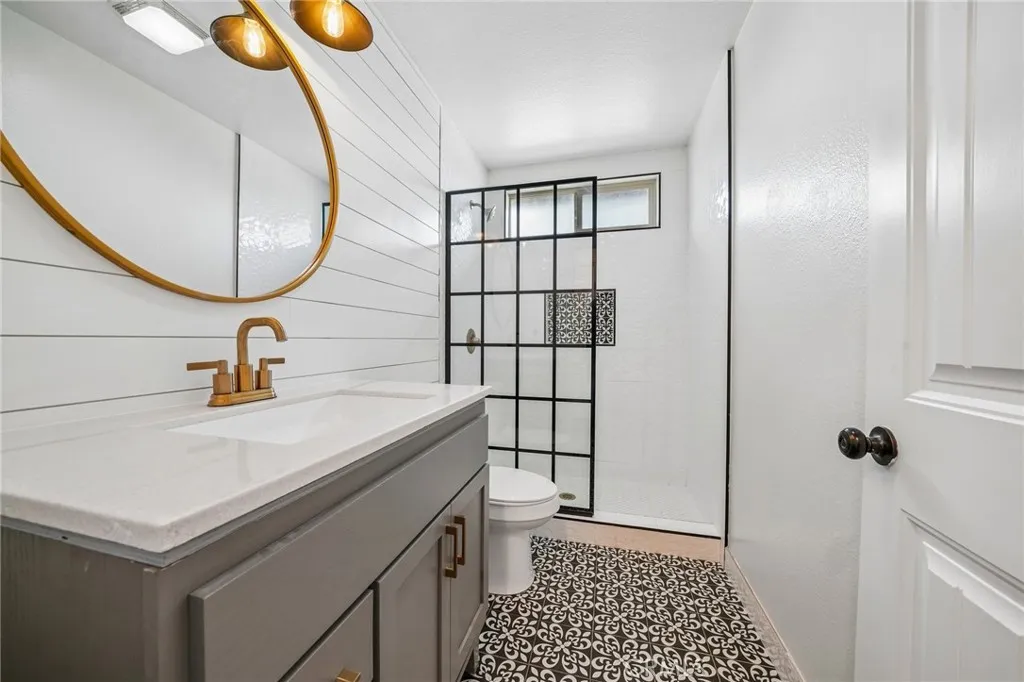 Additional image 54 of 551 D St, Upland, CA 91786