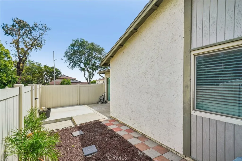 Additional image 64 of 551 D St, Upland, CA 91786