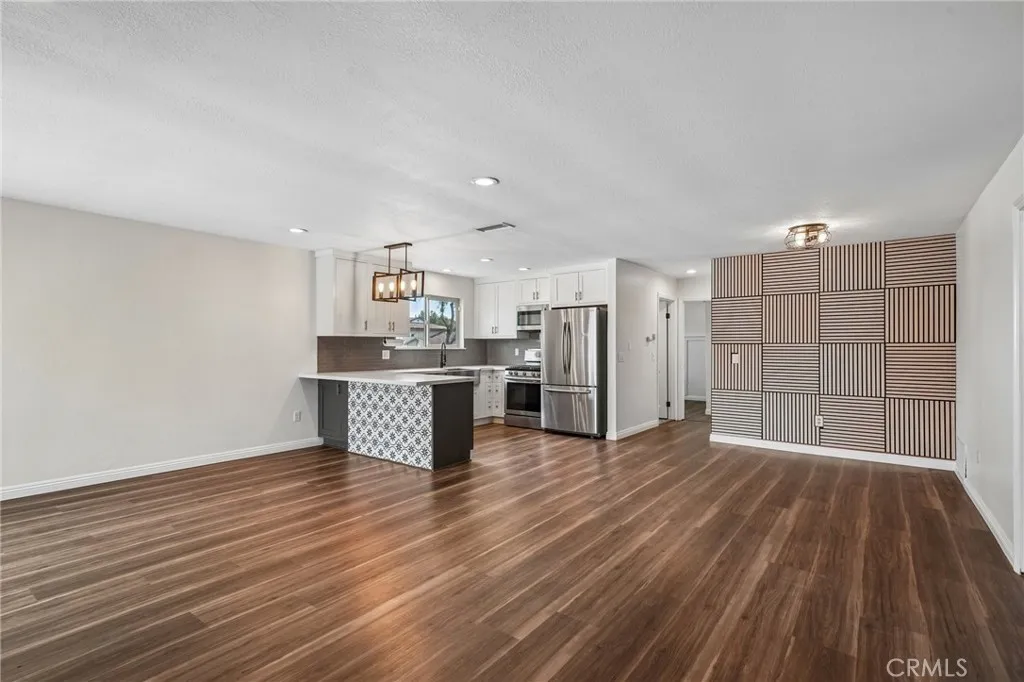 Additional image 40 of 551 D St, Upland, CA 91786