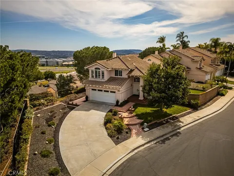 46 Flintstone, Aliso Viejo, CA MLS: OC25051727