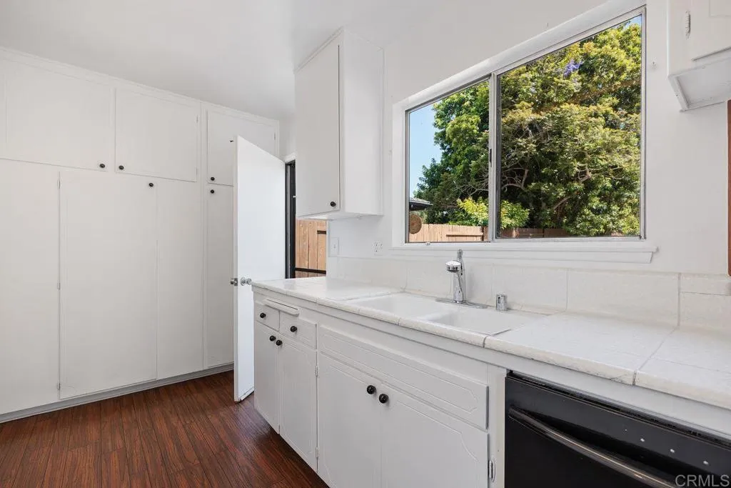 Additional image 12 of 3211 Mercer Lane, San Diego, CA 92122