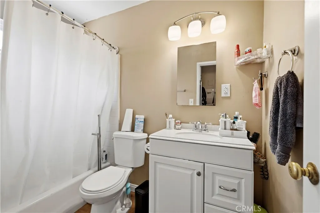 Additional image 55 of 710 E Cedar Ave, Burbank, CA 91501