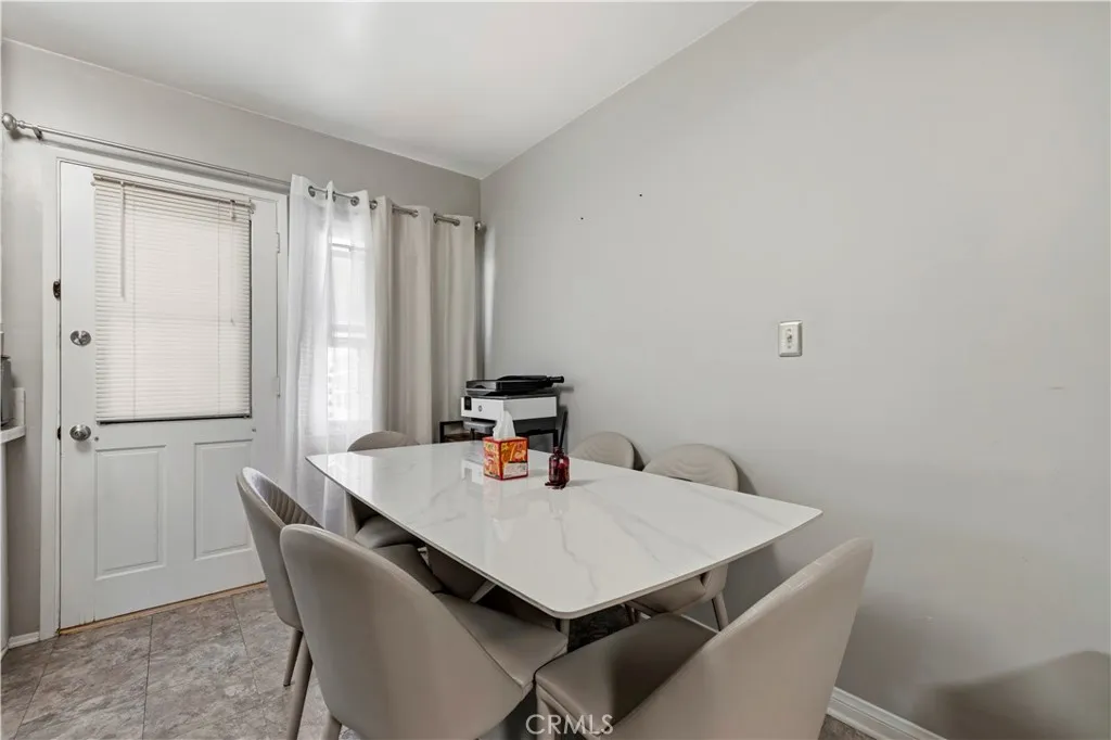 Additional image 46 of 710 E Cedar Ave, Burbank, CA 91501