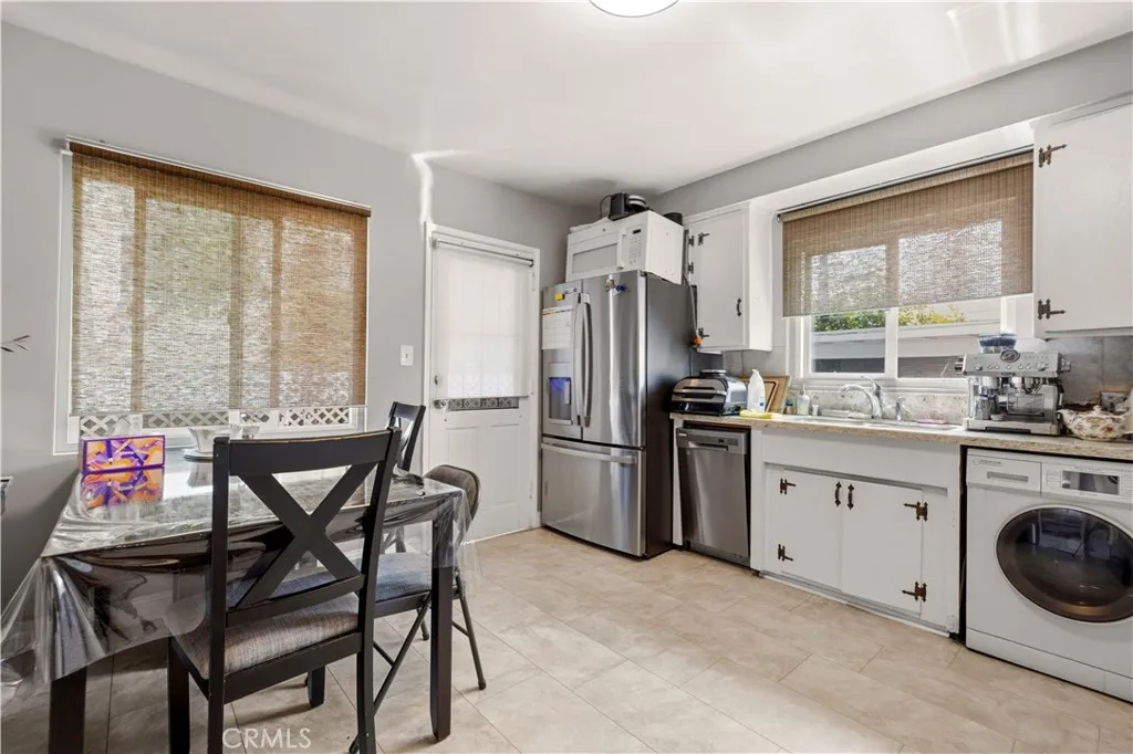 Additional image 39 of 710 E Cedar Ave, Burbank, CA 91501
