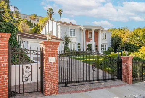3615 Terrace View Drive, Encino, CA MLS: SR25044185