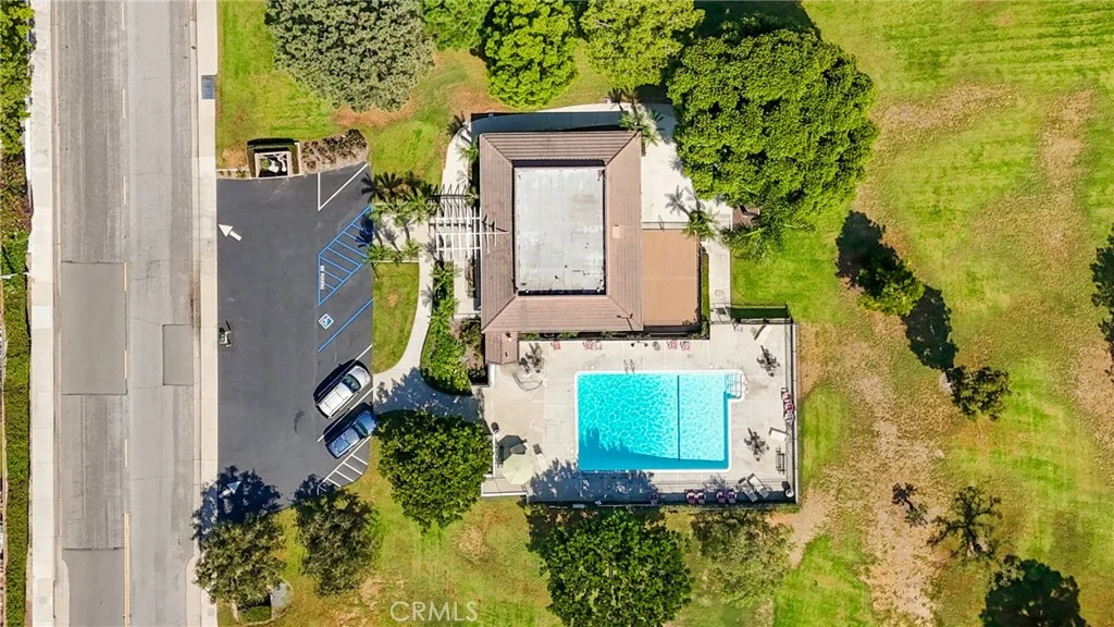 17034 Avenida Suenos, Fountain Valley, CA 92708