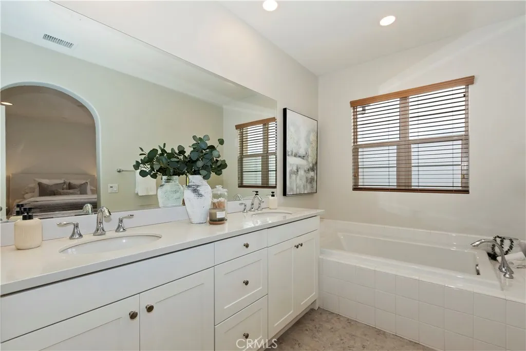 Additional image 14 of 940 Heritage Court, Claremont, CA 91711