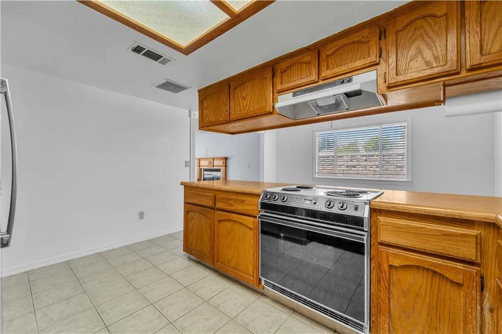 Additional image 13 of 7343 Bay Avenue, California City, CA 93505