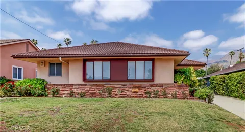 2175 Queensberry Road, Pasadena, CA MLS: PW25096056