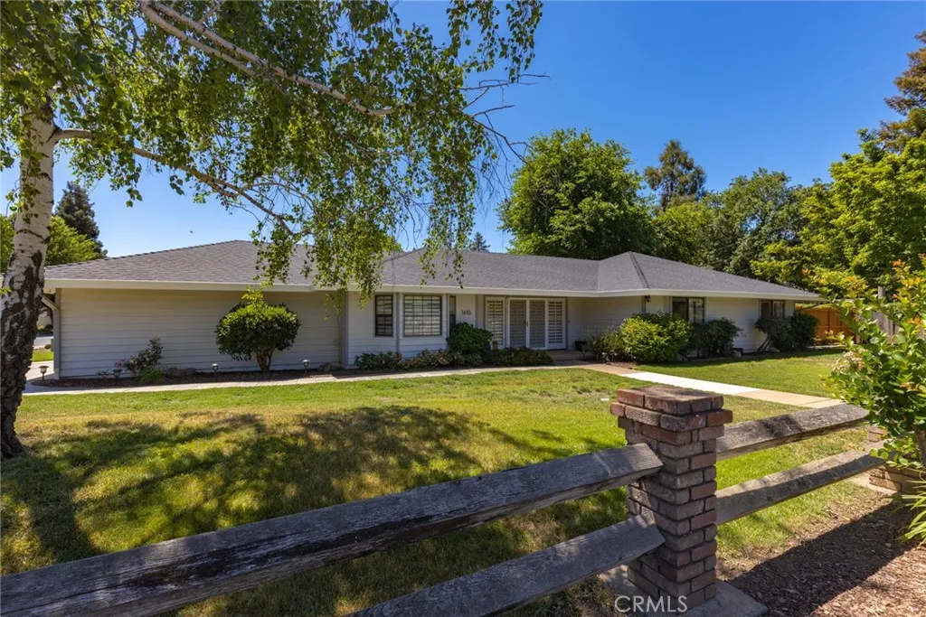 1445 W Sacramento Avenue, Chico, CA 95926