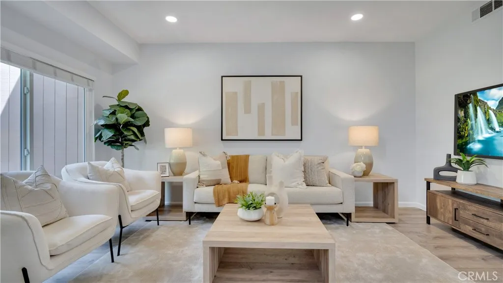 Additional image 4 of 178 Monroe, Irvine, CA 92620