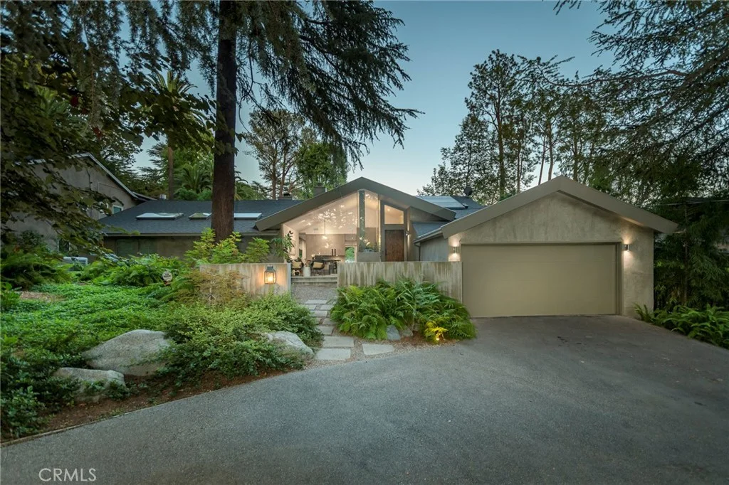 5128 Hillard Ave, La Canada Flintridge, CA 91011