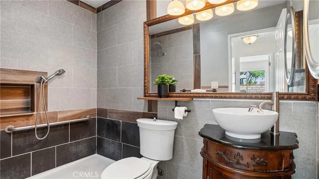Additional image 12 of 25651 Ramada Dr, Valencia, CA 91355
