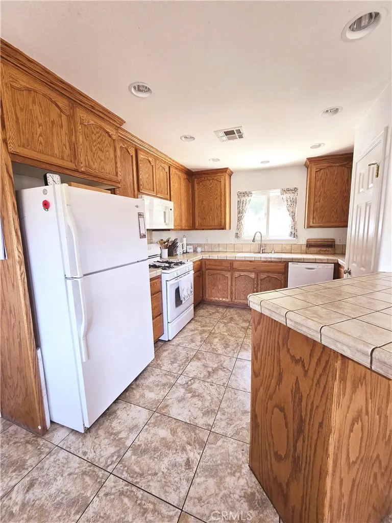 Additional image 31 of 22337 Briarwood Ln, Crestline, CA 92325