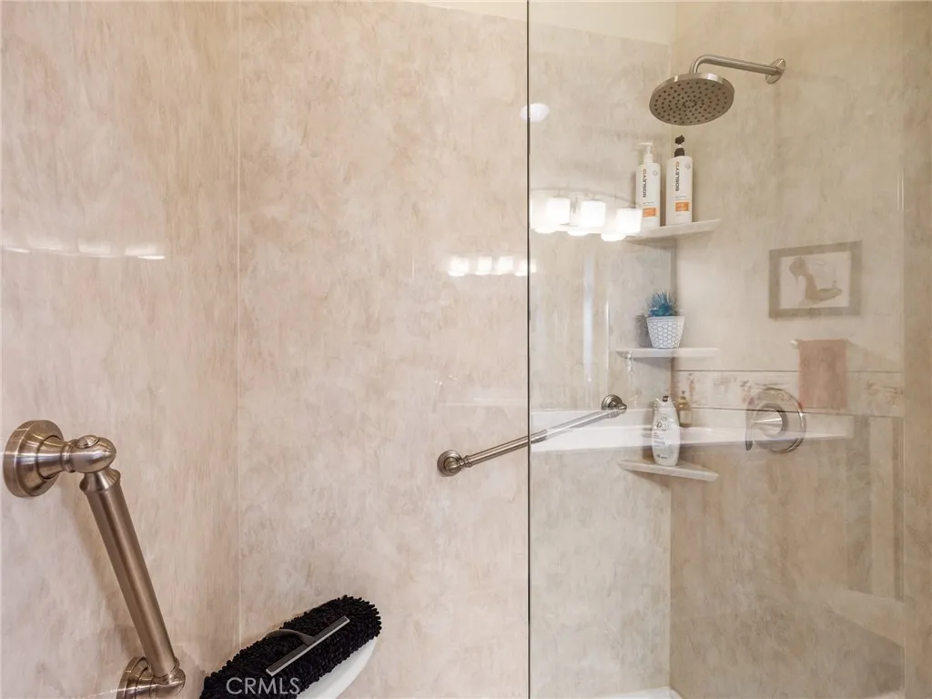 Additional image 10 of 19330 Galloping Hill Rd, Apple Valley, CA 92308