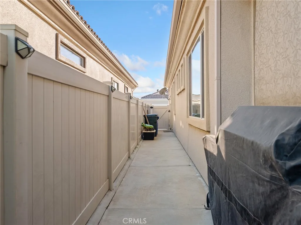 Additional image 77 of 19330 Galloping Hill Rd, Apple Valley, CA 92308