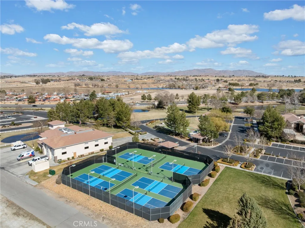 Additional image 80 of 19330 Galloping Hill Rd, Apple Valley, CA 92308
