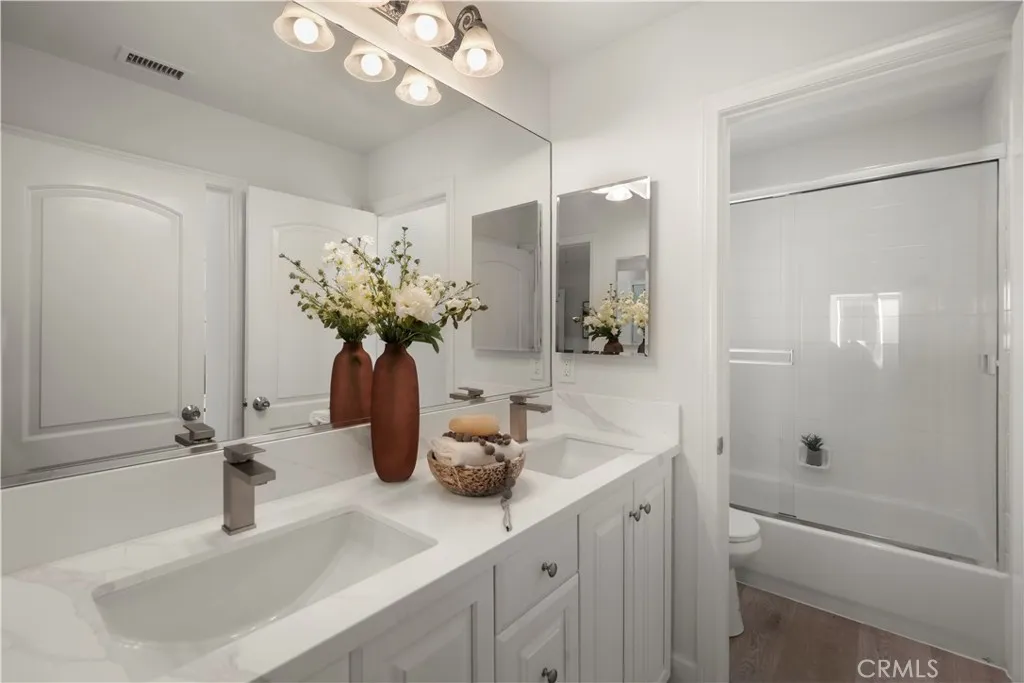 Additional image 17 of 526 12th St, Huntington Beach, CA 92648