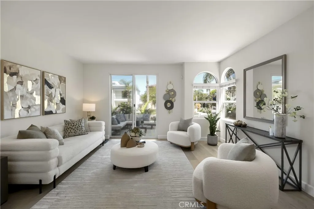 Additional image 2 of 526 12th St, Huntington Beach, CA 92648