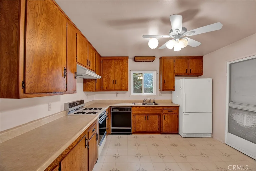 Additional image 10 of 644 Moonstone Court, Upland, CA 91786
