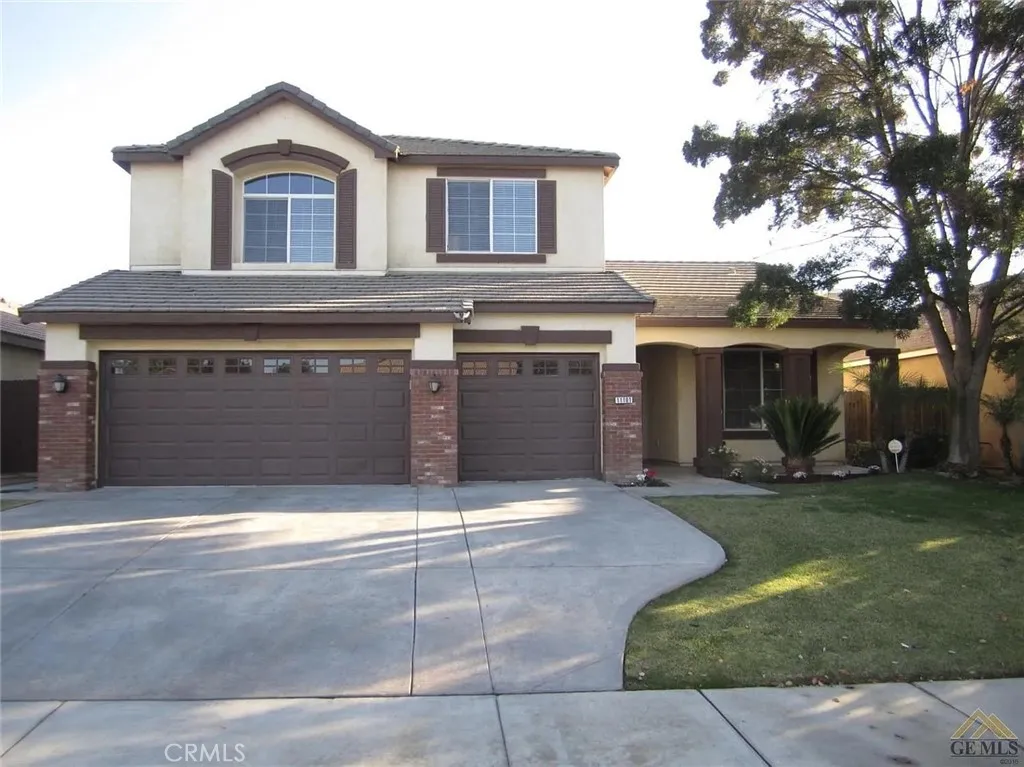 11101 Cypress Falls Ave, Bakersfield, CA 93312