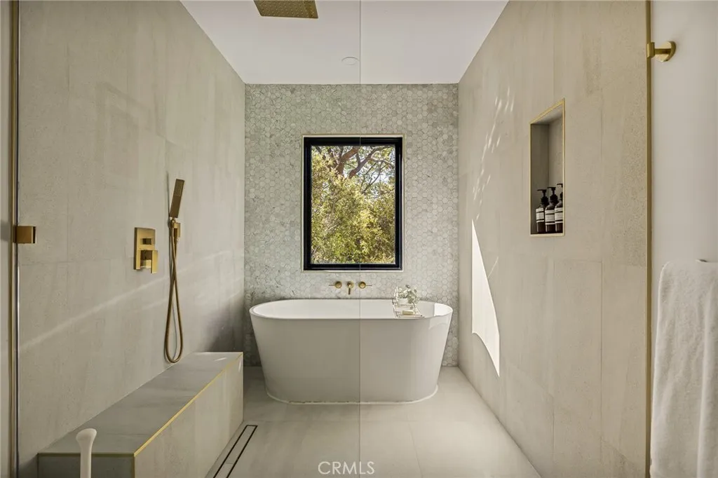 Additional image 28 of 1204 Yellowstone Dr, Lake Arrowhead, CA 92352