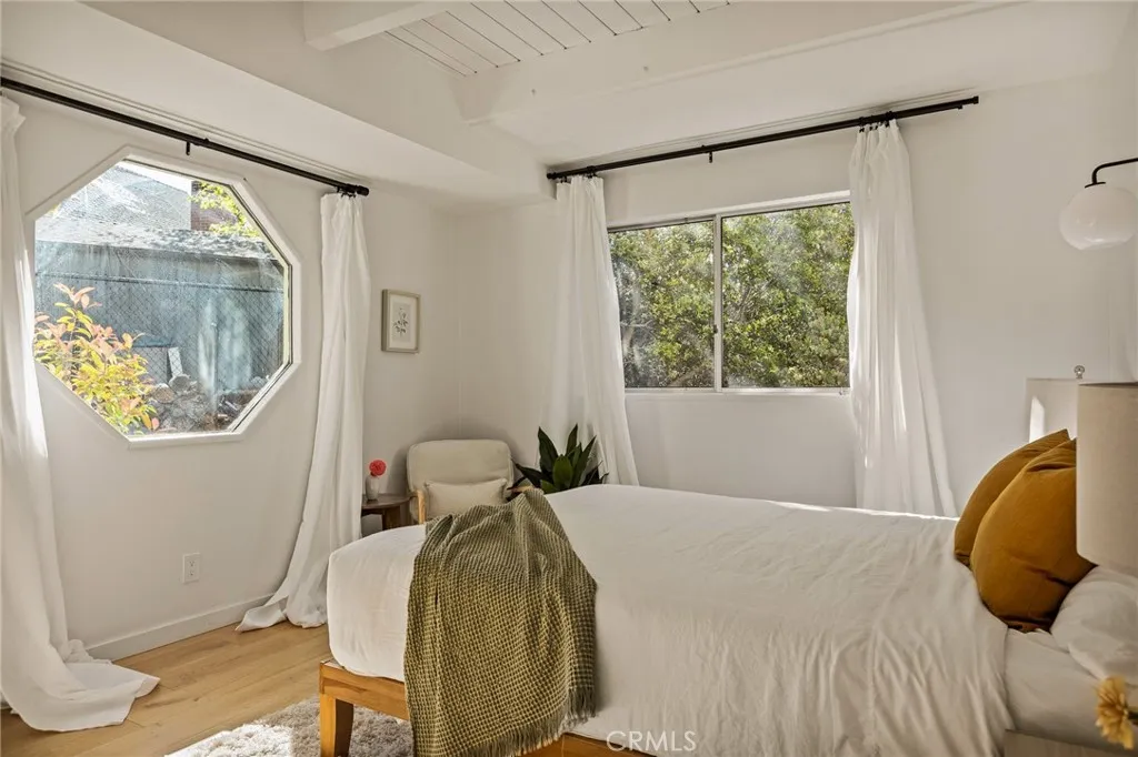 Additional image 9 of 1204 Yellowstone Dr, Lake Arrowhead, CA 92352
