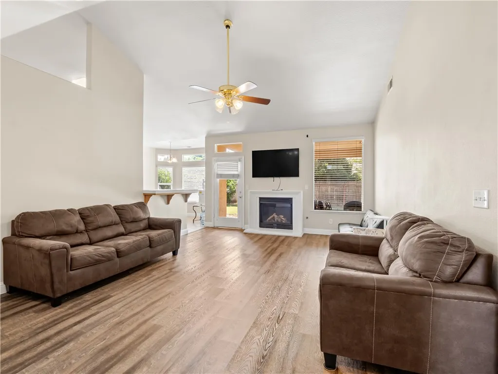 Additional image 37 of 6249 W Dovewood Ln, Fresno, CA 93723