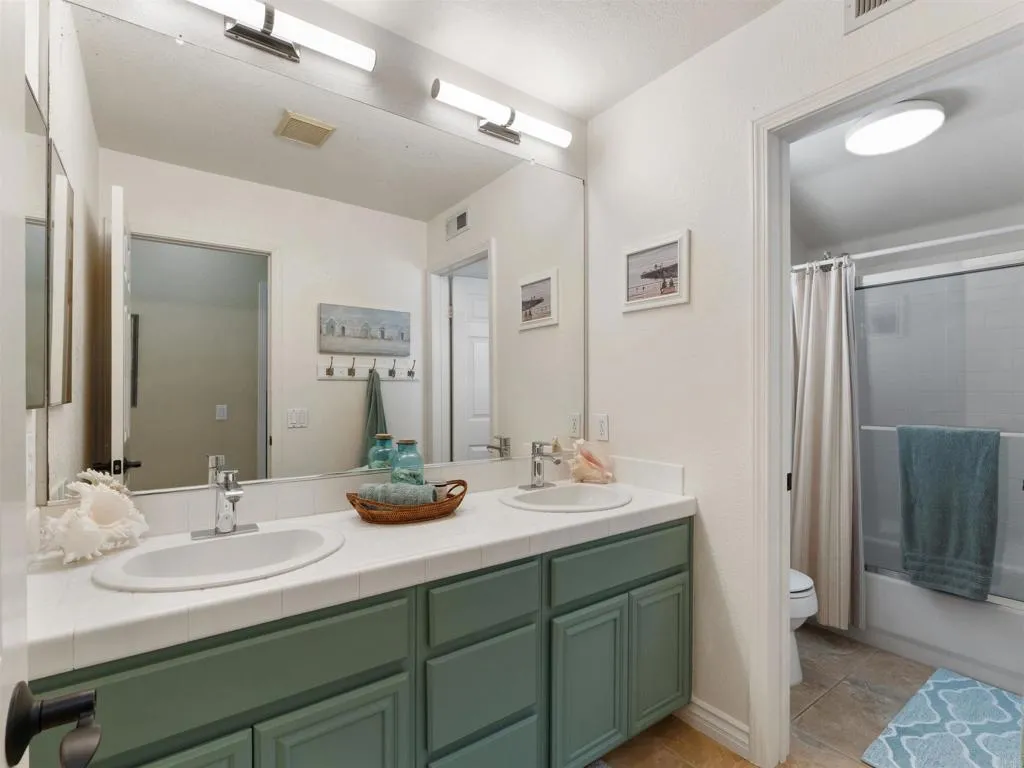 Additional image 80 of 4907 Bella Collina Street, Oceanside, CA 92056