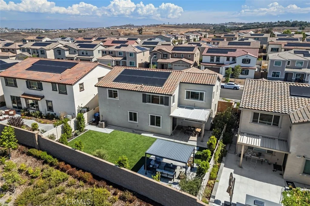 17907 Edna Valley Dr., Riverside, CA 92503