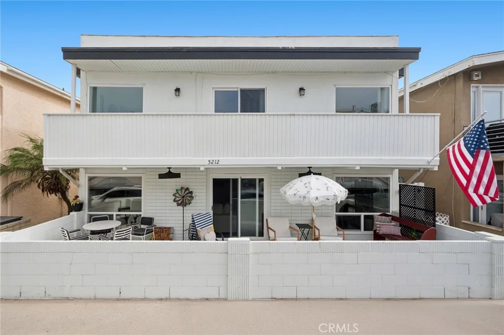 5212 Seashore Dr Unit B, Newport Beach, CA 92663