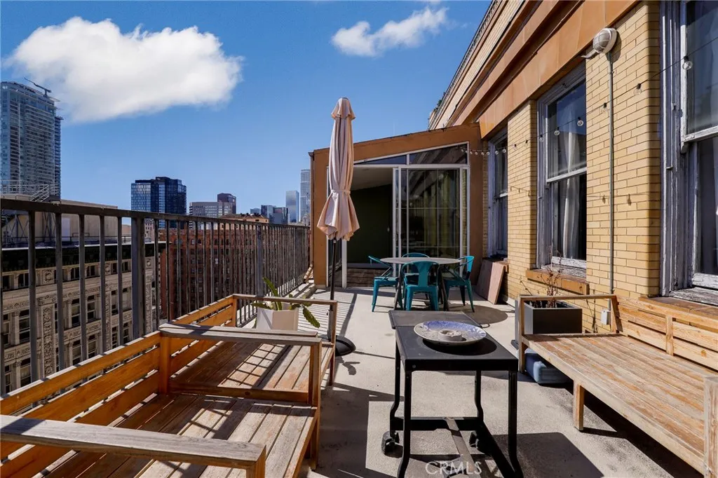 Additional image 41 of 215 W 7th St, Los Angeles, CA 90014