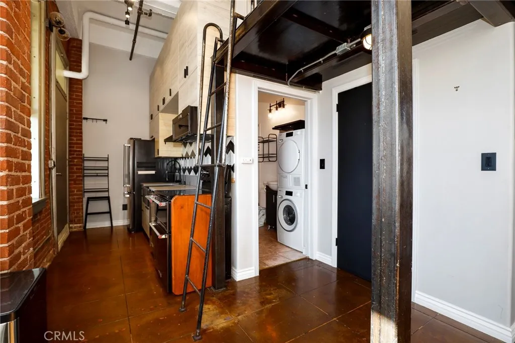 Additional image 11 of 215 W 7th St, Los Angeles, CA 90014