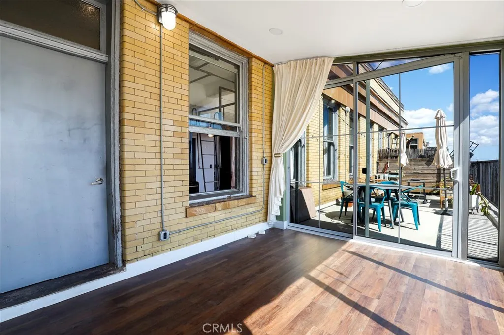 Additional image 16 of 215 W 7th St, Los Angeles, CA 90014