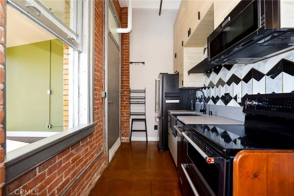 Additional image 12 of 215 W 7th St, Los Angeles, CA 90014