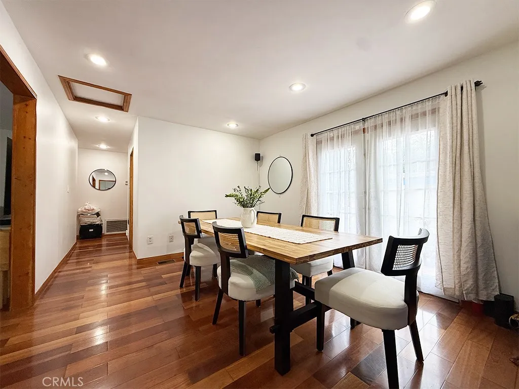 Additional image 7 of 555 Hickory Lane, Pasadena, CA 91103