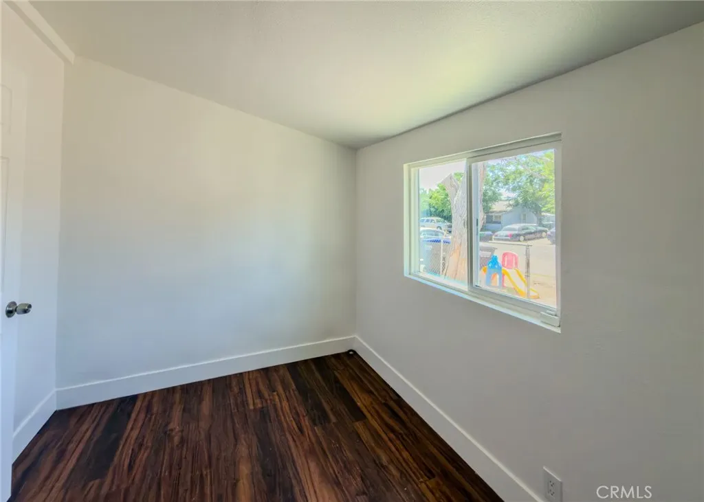 Additional image 44 of 112 Crystal St, Taft, CA 93268