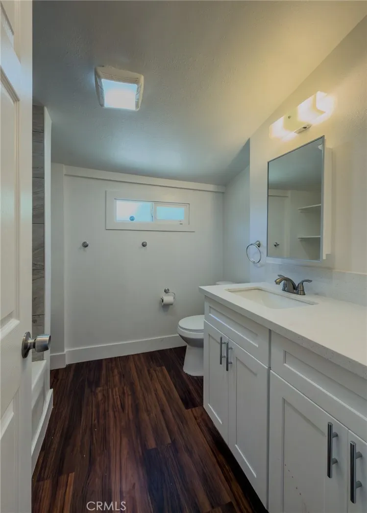 Additional image 36 of 112 Crystal St, Taft, CA 93268