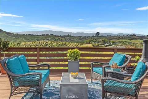 31725 Rancho Amigos Road, Bonsall, CA MLS: SW25081546