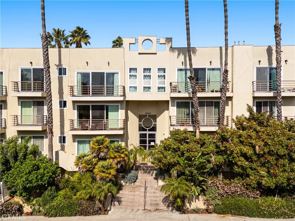 Additional image 38 of 11949 Goshen Avenue Unit 110, Los Angeles, CA 90049