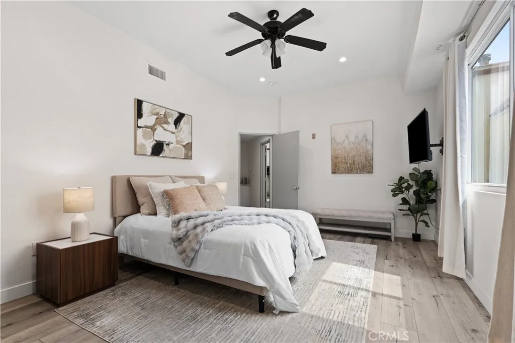 Additional image 13 of 11949 Goshen Avenue Unit 110, Los Angeles, CA 90049