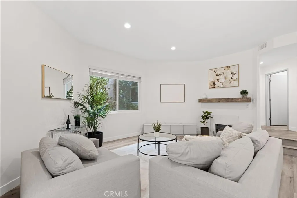 Additional image 21 of 11949 Goshen Avenue Unit 110, Los Angeles, CA 90049