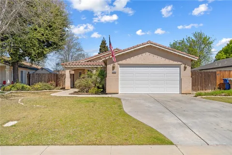 6302 Capania Court, Bakersfield, CA MLS: SC25065735