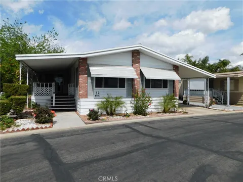 23820 Ironwood Avenue Unit 32, Moreno Valley, CA MLS: IG25067026