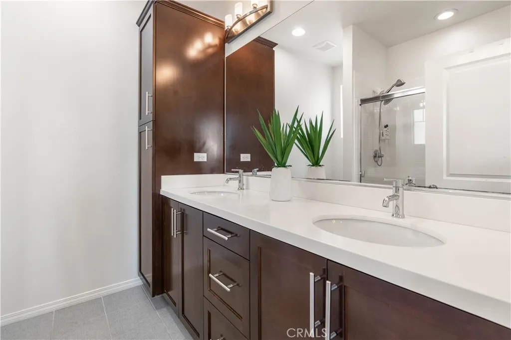 Additional image 9 of 5560 Boardwalk Unit 105, Hawthorne, CA 90250