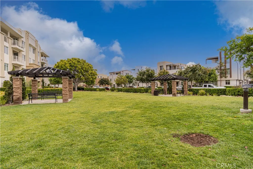 Additional image 37 of 5560 Boardwalk Unit 105, Hawthorne, CA 90250