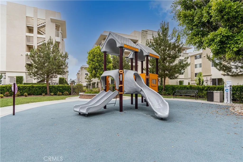 Additional image 33 of 5560 Boardwalk Unit 105, Hawthorne, CA 90250