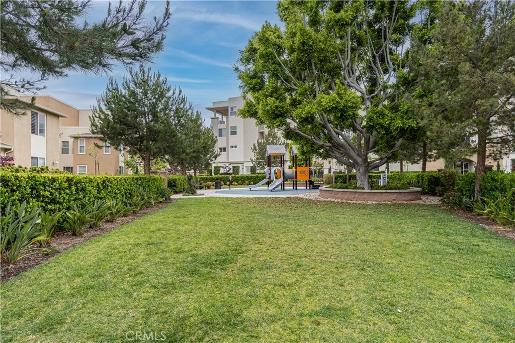 Additional image 85 of 5560 Boardwalk Unit 105, Hawthorne, CA 90250