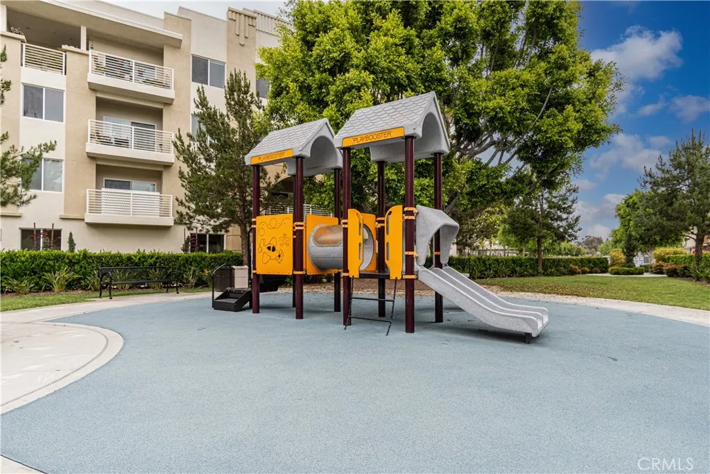 Additional image 77 of 5560 Boardwalk Unit 105, Hawthorne, CA 90250