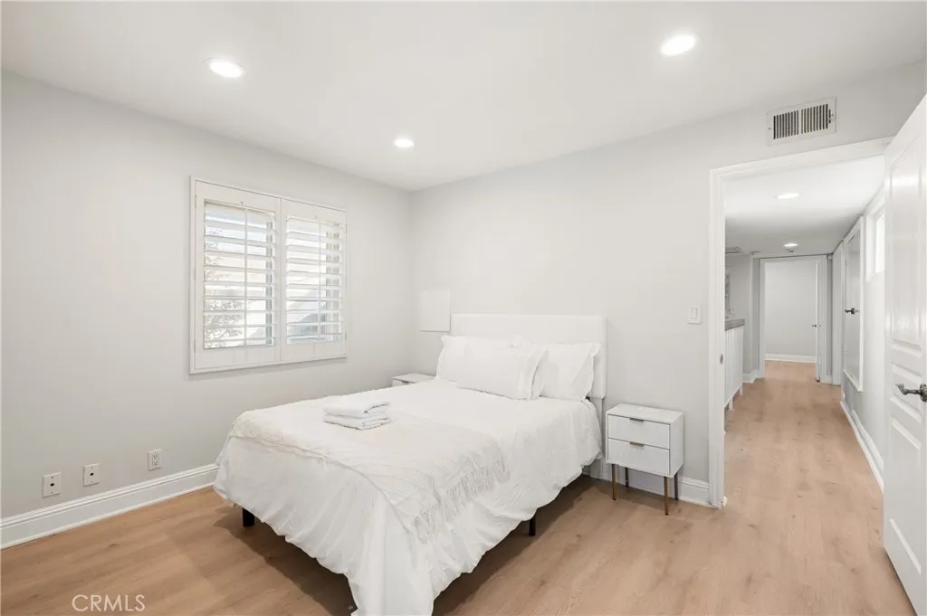 Additional image 4 of 25 LakeView Unit 60, Irvine, CA 92604